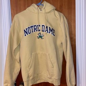 CHAMPION Yellow Vintage Notre Dame Hoodie Sweatshirt - Men’s M (Fits like S)
